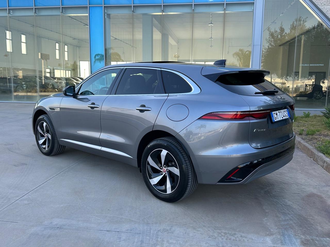 Jaguar F-Pace R-Dynamic S phev possibilità noleggio noscoring
