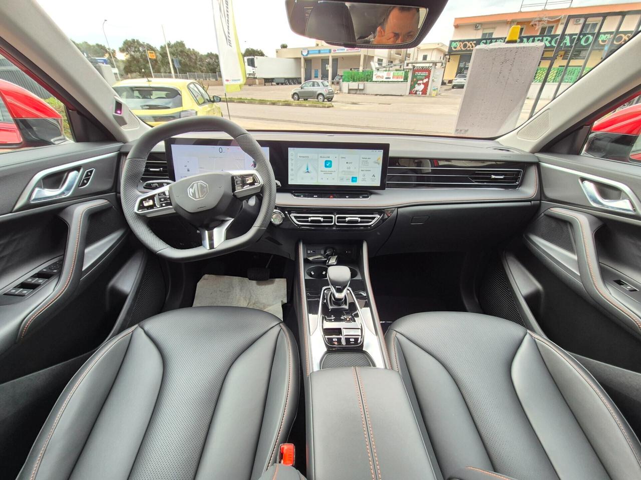 HS 1.5 Luxury 224CV FULL HYBRID