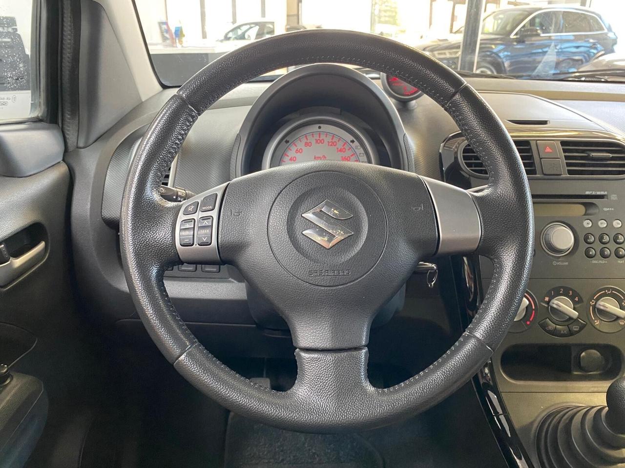 Suzuki Splash 1.0 VVT Style ABS/Clima/Radio/5Porte5Posti