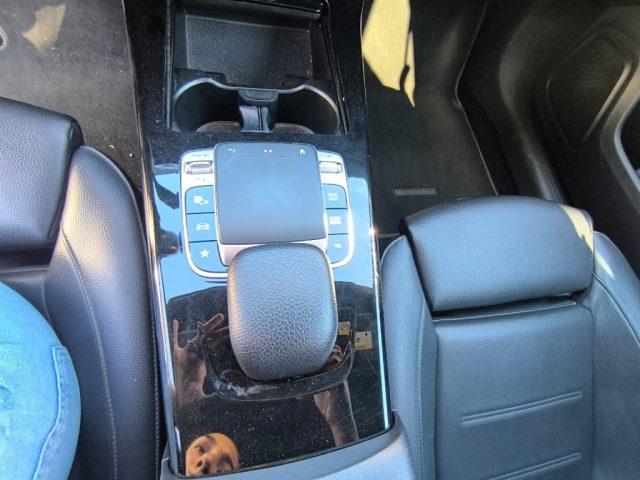 MERCEDES-BENZ A 180 d Automatic Sport