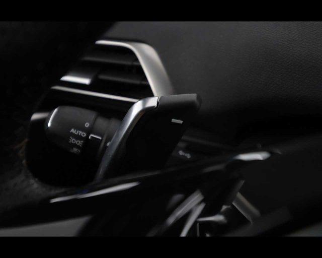PEUGEOT 3008 THP 165 EAT6 S&S GT Line