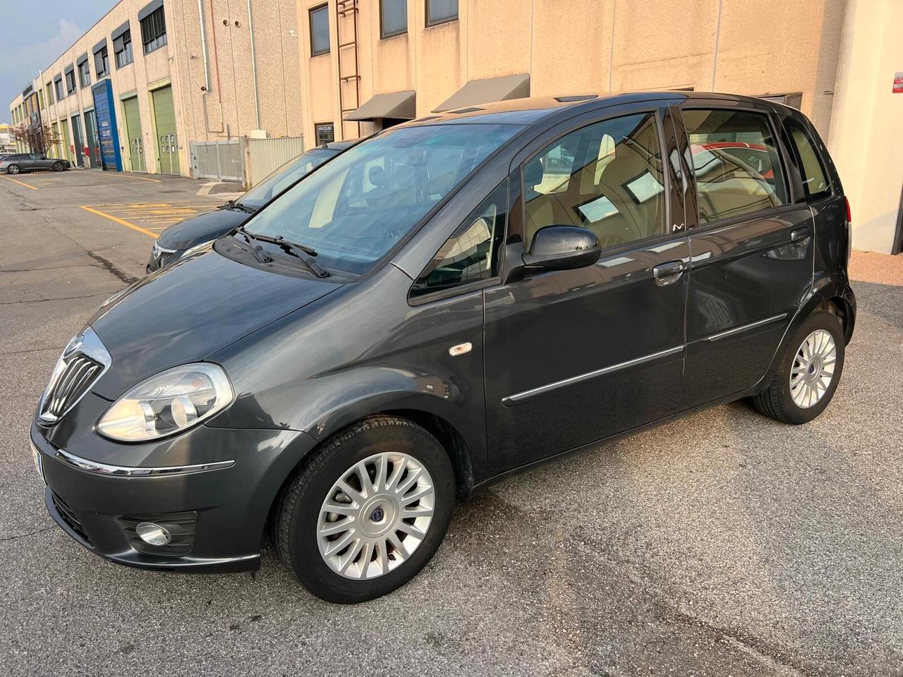Lancia MUSA 1.4 16V DFN Gold