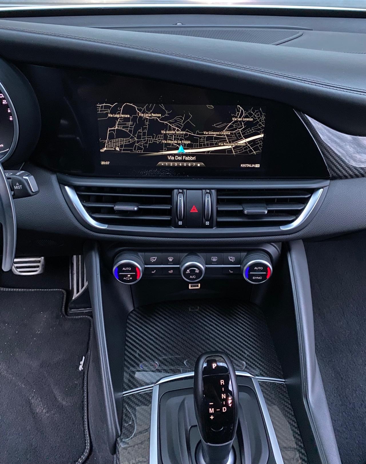 Alfa Romeo Giulia 2.2 210cv AT8 Q4/AWD Veloce Ti