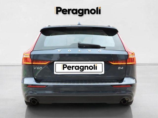 VOLVO V60 B4 (D) MOMENTUM BUSINESS AUTOMATICA