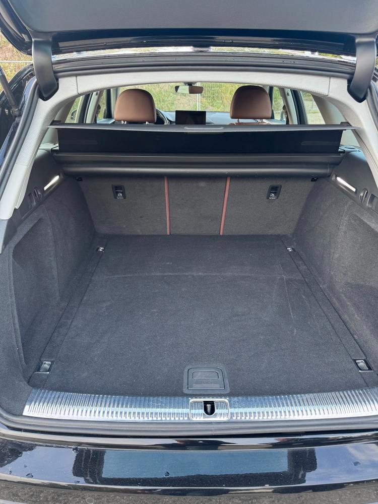Audi A4 Allroad 40 2.0 tdi mhev Identity Contrast quattro 204cv s-tronic