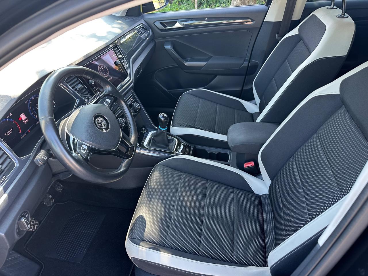 Volkswagen T-Roc 1.5 TSI 2019