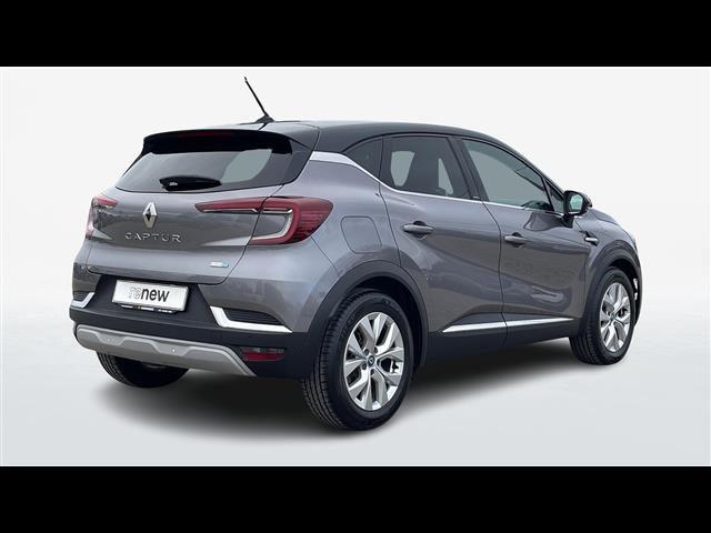 RENAULT Captur 1.6 E-Tech hybrid Intens 145cv auto