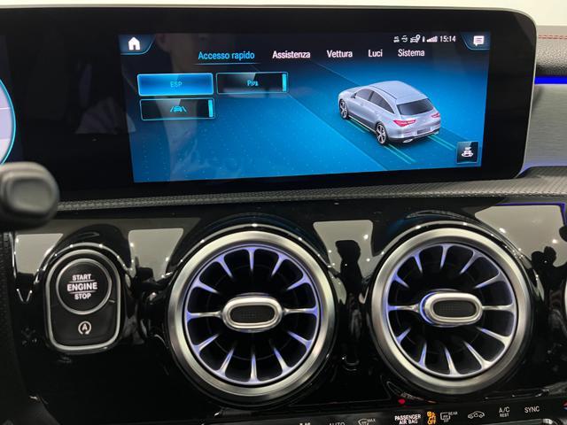 MERCEDES-BENZ CLA 200 d Automatic Shooting Brake Premium Black Pack