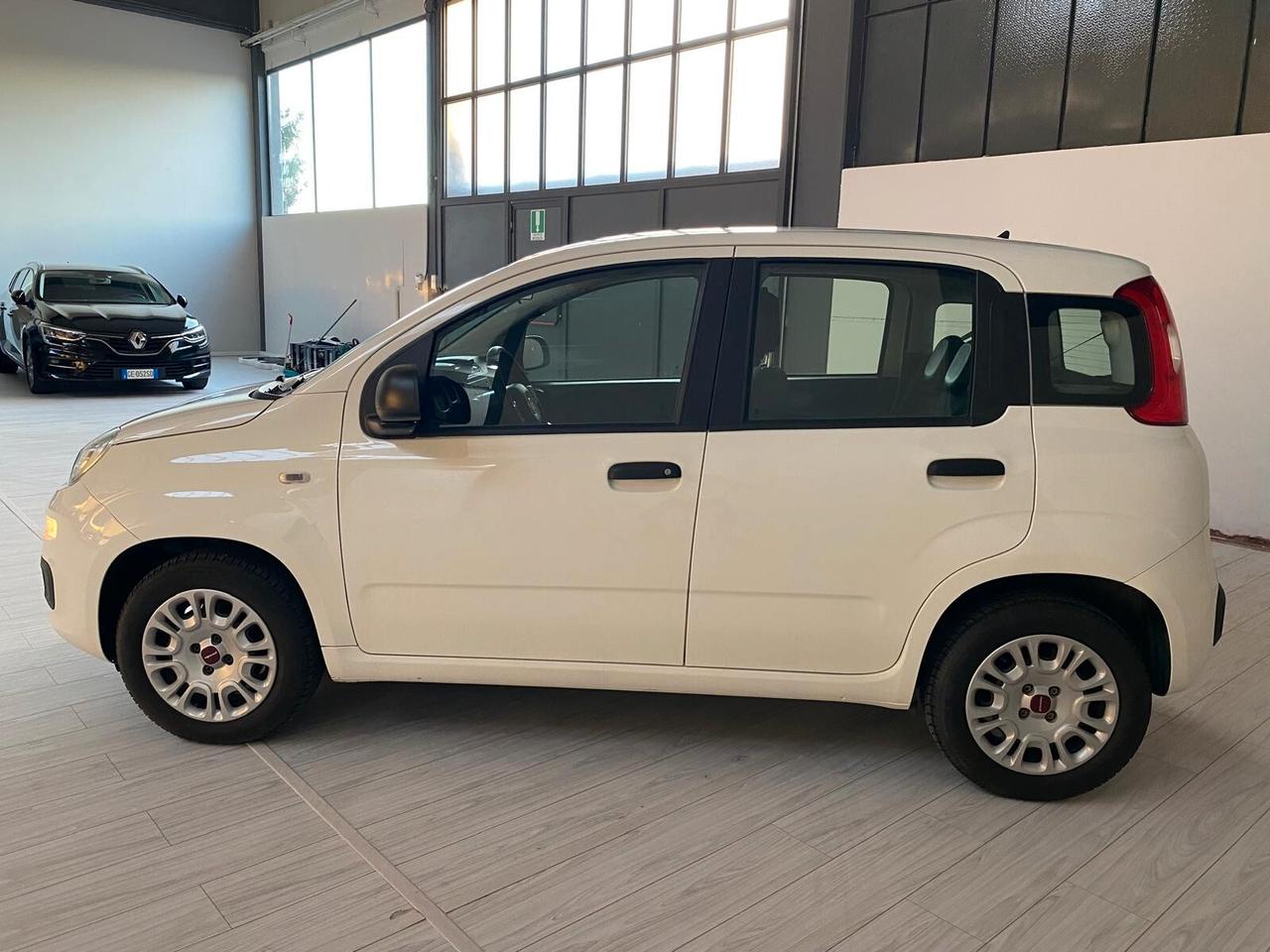 FIAT PANDA 1.2 LOUNGE 69CV - NEOPATENTATI