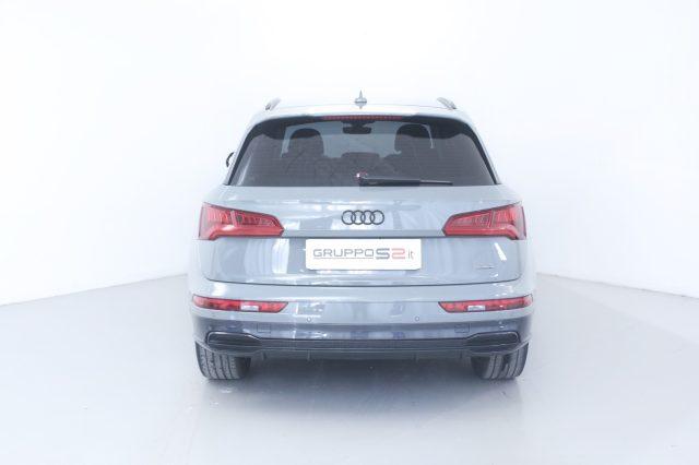 AUDI Q5 2.0 TDI quattro S tronic S line Pacchetto Black