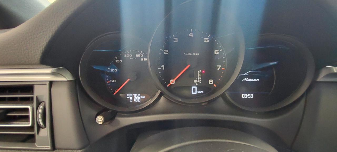 Porsche Macan 2.0