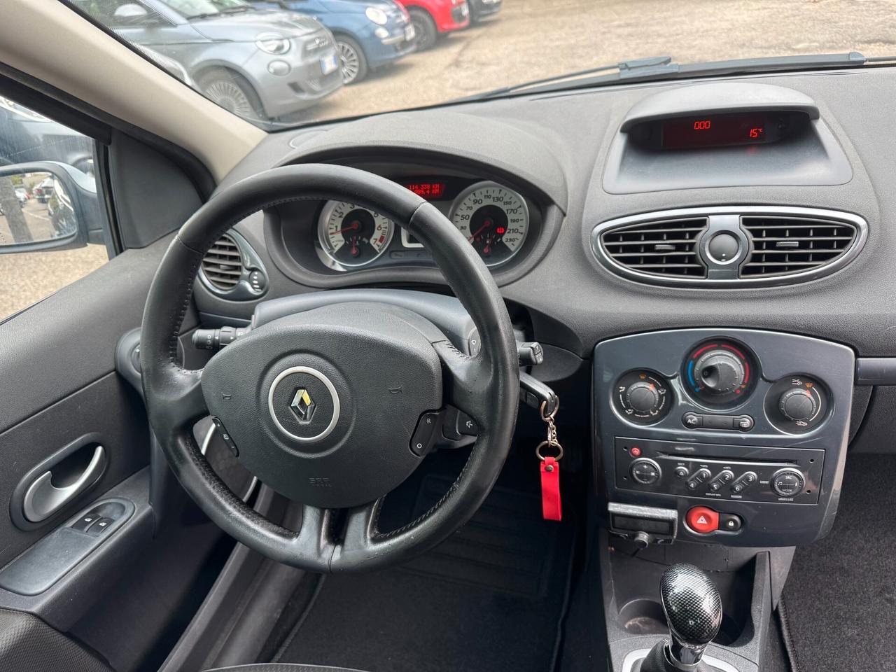 Renault Clio 1.2 16V 3 porte Le Iene