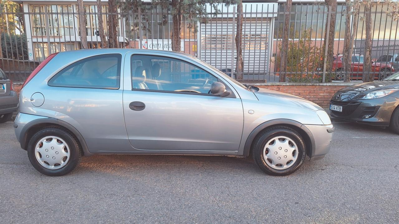 Opel Corsa 1.0i 12V cat 5 porte Club