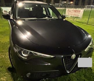 Alfa Romeo Stelvio 2.2 Turbodiesel 180 CV AT8 Q4 Executive