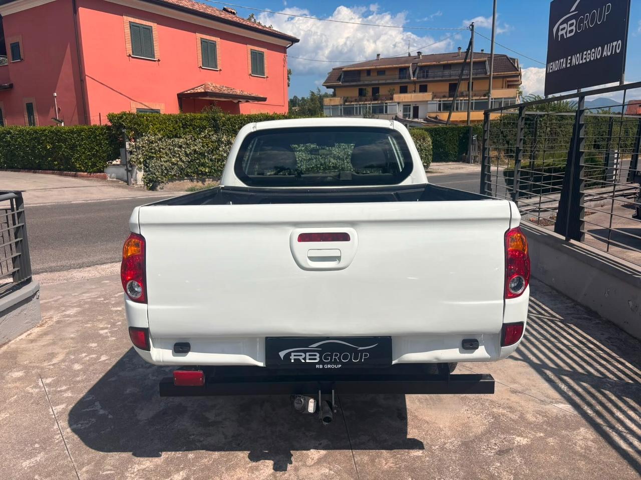 Mitsubishi L200 2.4 DI-D/154CV Club Cab Inform