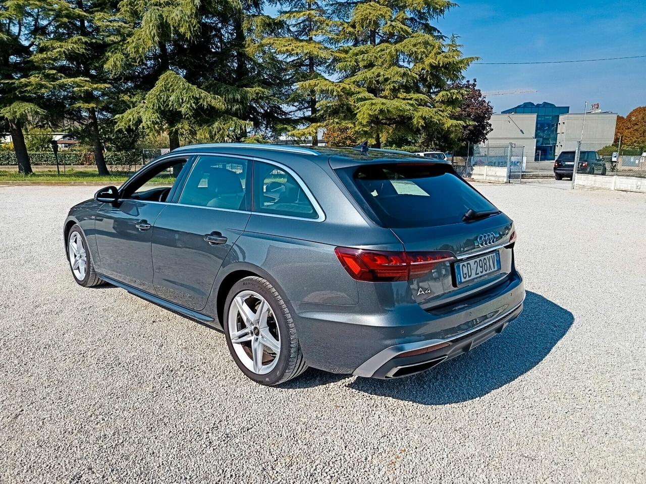 Audi A4 Avant TDI/163 CV S-line Tua a 264€/Mese