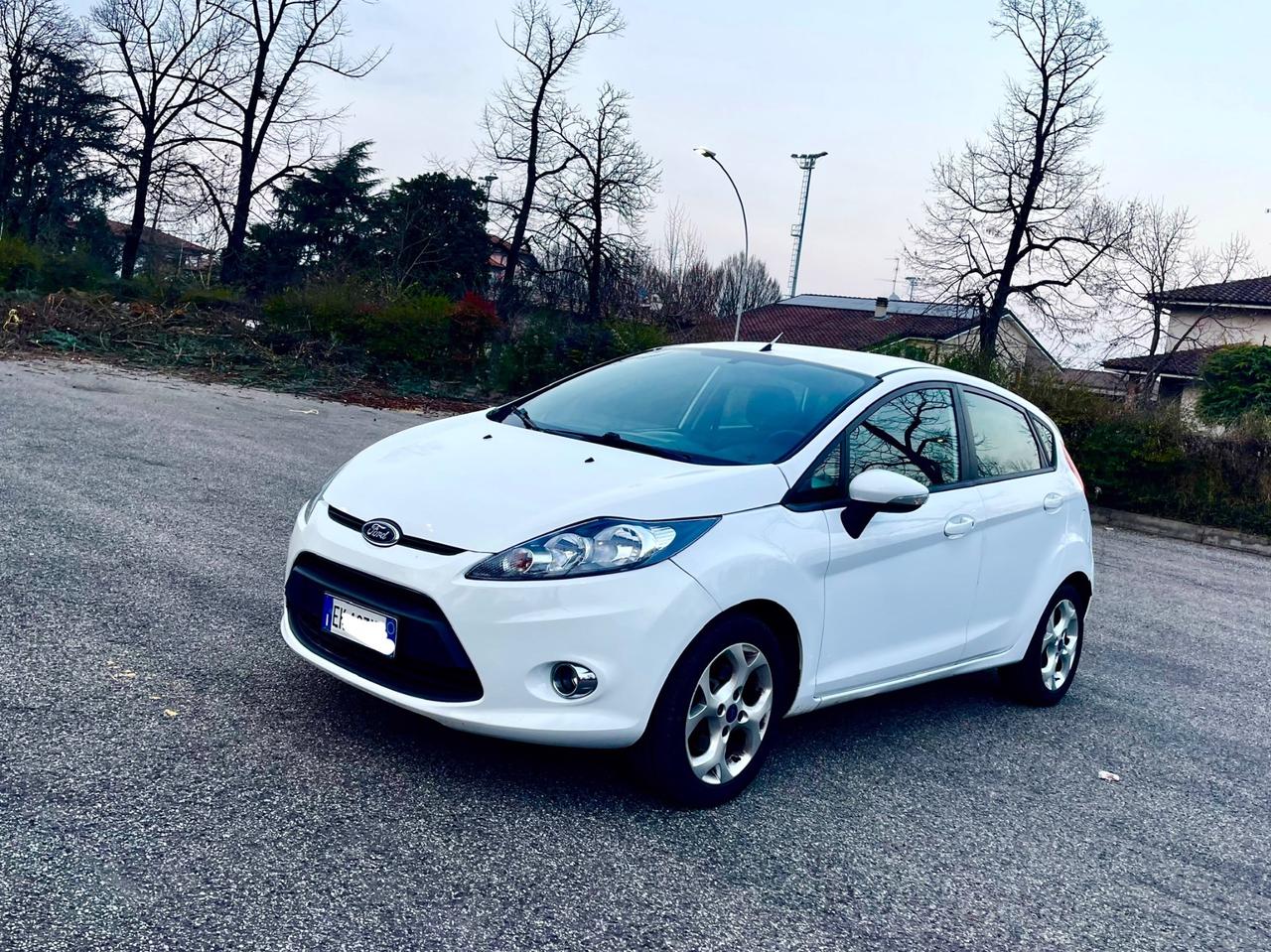 Ford Fiesta 1.4 96CV aut. 5 porte Titanium