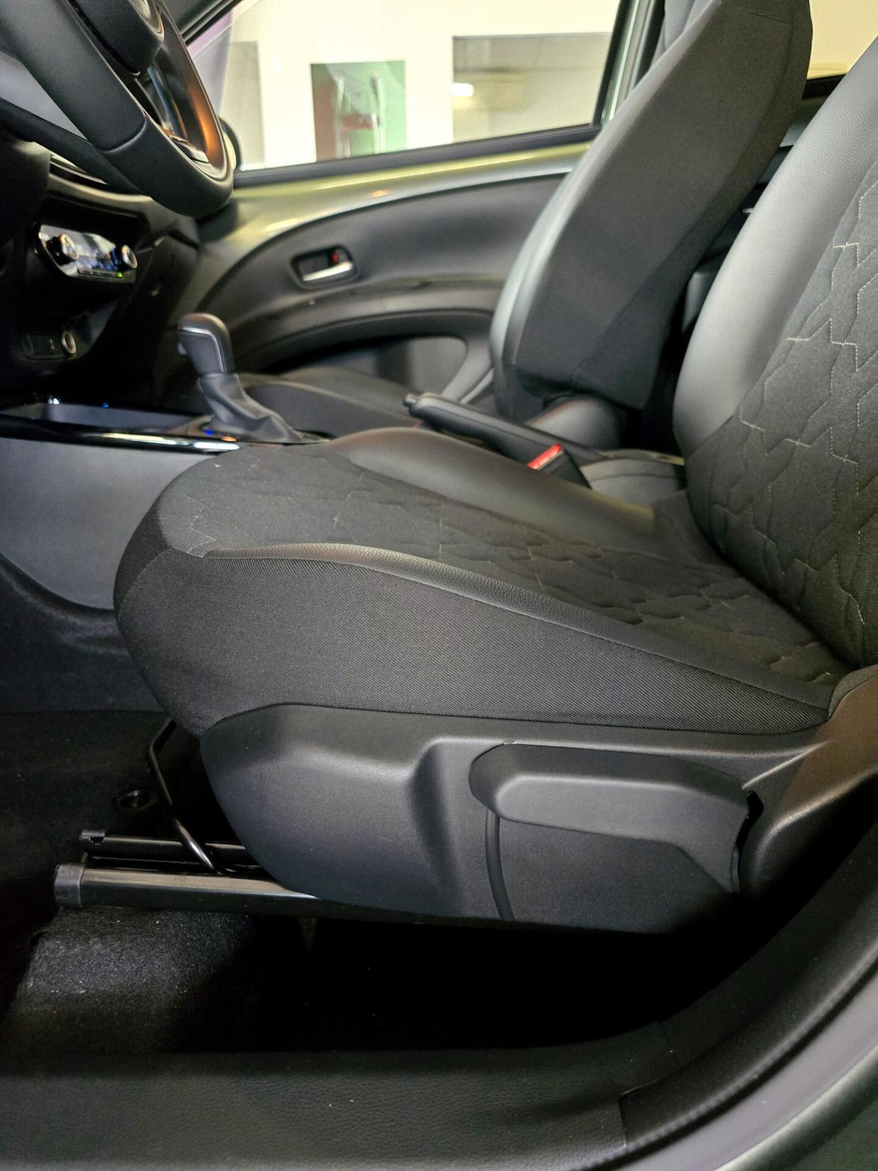 Toyota Aygo X 1.0 Lounge 72cv s-cvt