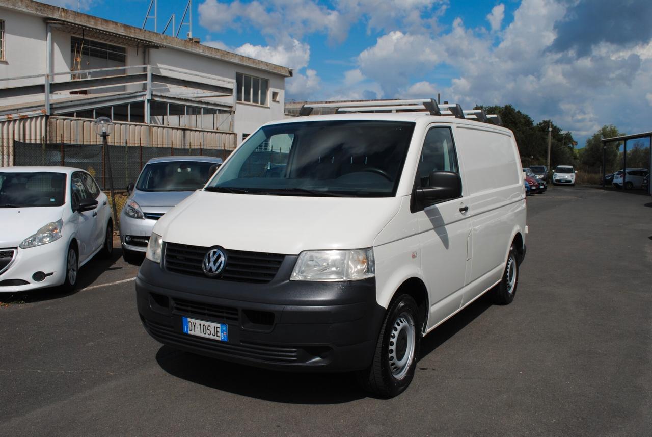 VOLKSWAGEN TRASPORTER 2.5 TDI 131 CV