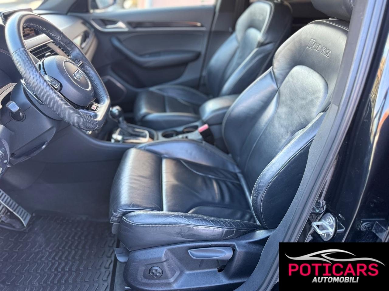 Audi Q3 Rs 2.5 TFSI quattro plus