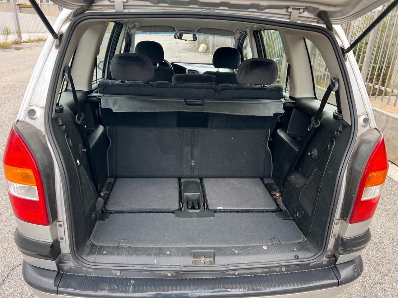 Opel Zafira 1.8 16V cat Elegance 7 posti