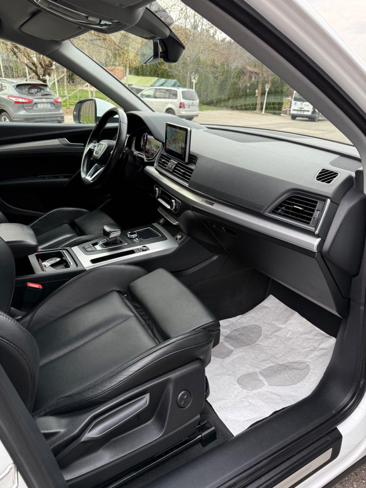 Audi Q5 2.0 TDI 190 CV quattro S tronic Sport