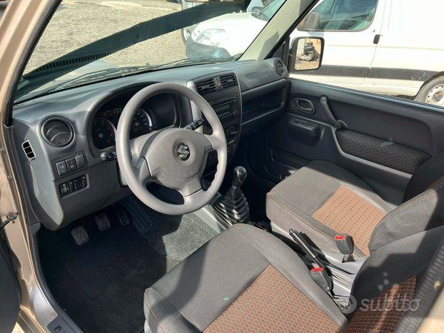 Suzuki Jimny 1.5 DDiS cat 4WD JLX