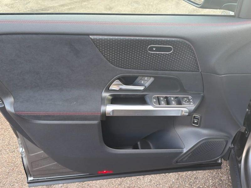 Mercedes-Benz EQB 250+ AMG Line Advanced