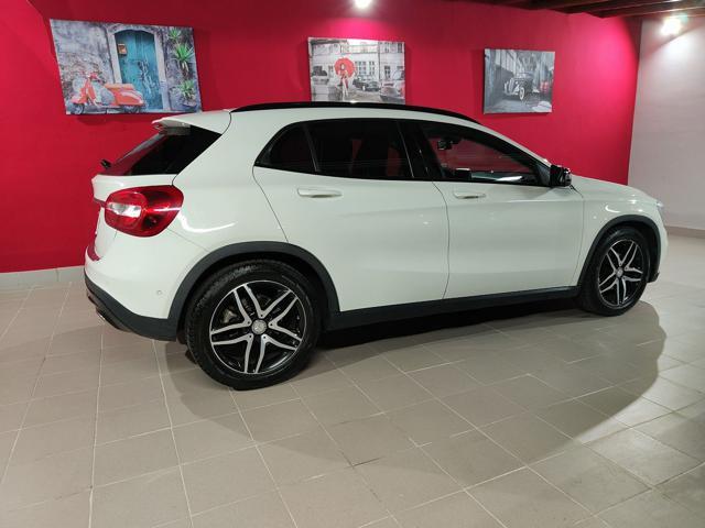 MERCEDES-BENZ GLA 180 CDI Sport