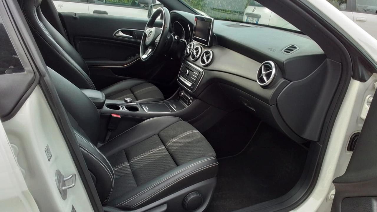 Mercedes-benz CLA 200 d Shooting Brake Automatic Sport