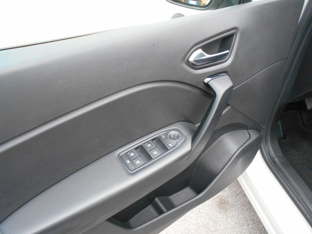 Renault Captur TCE 100 LIFE