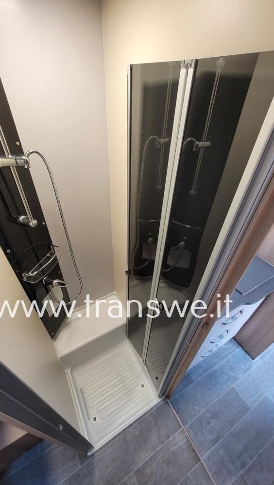 Itineo PS740 letti a castello in coda e basculante anteriore