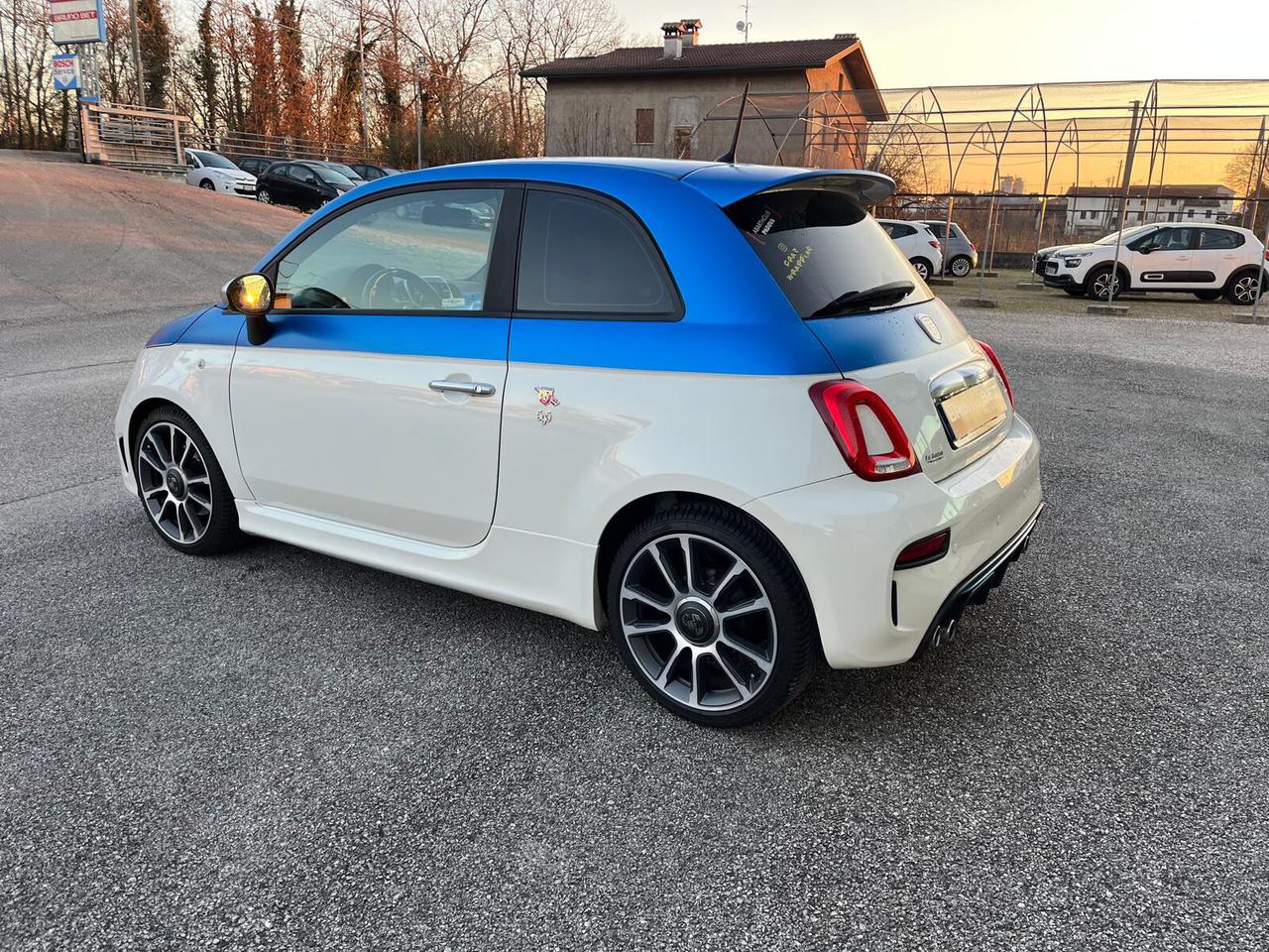 Abarth 595 1.4 Turbo T-Jet 165 CV Turismo