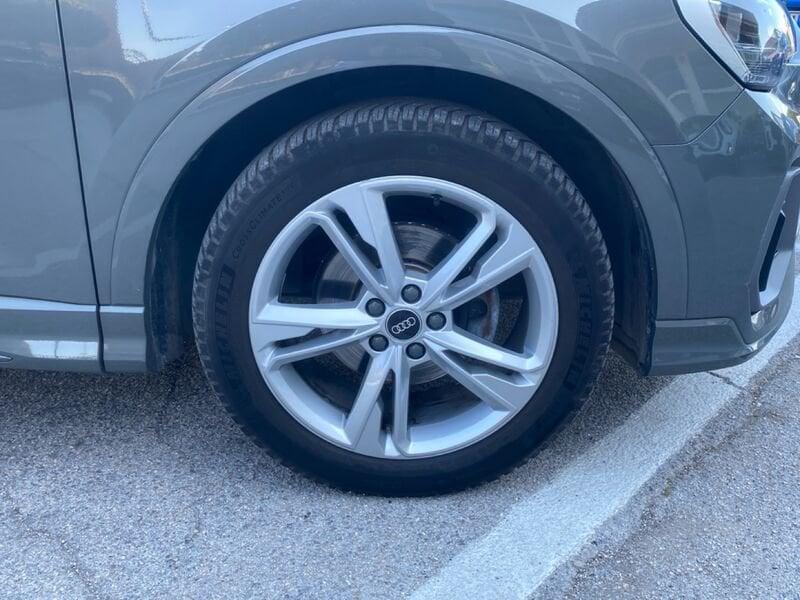 Audi Q3 2.0 35 TDI S Tronic S Line Edition