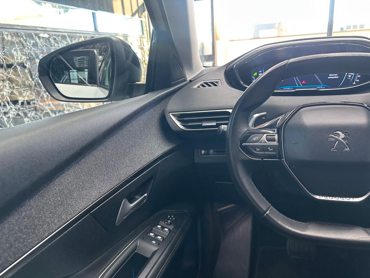 Peugeot 3008 BlueHDi 120 S&S EAT6 Allure