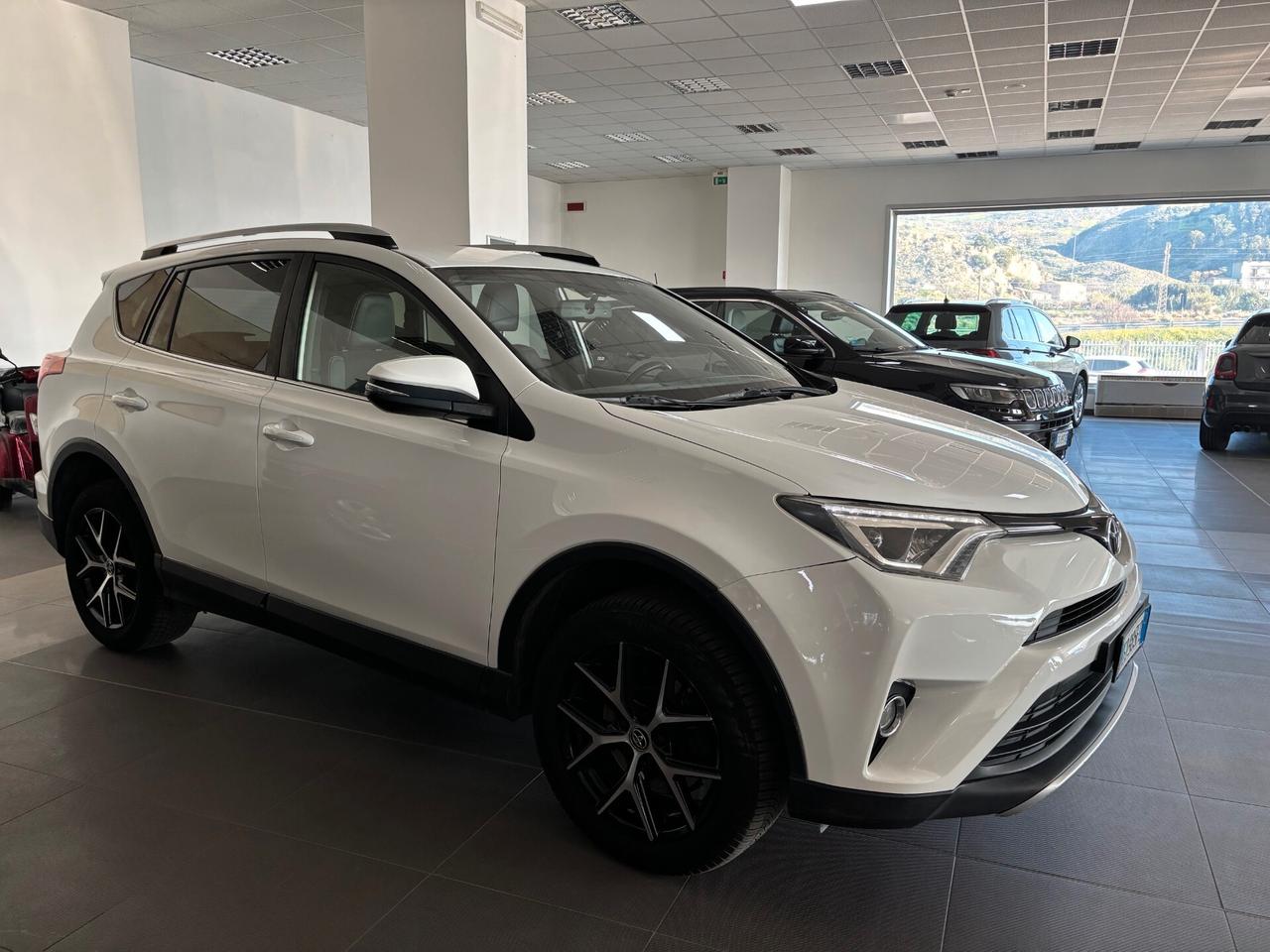 Toyota RAV 4 RAV4 2.0 D-4D 2WD Lounge