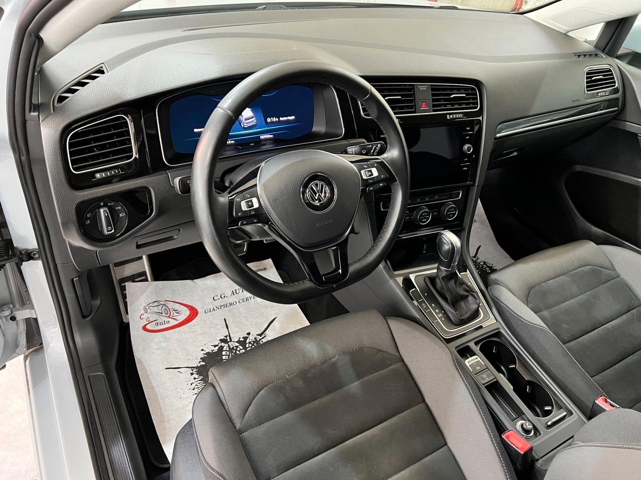 Volkswagen Golf 1.6 Tdi R-Line Dsg 115 cv 2017