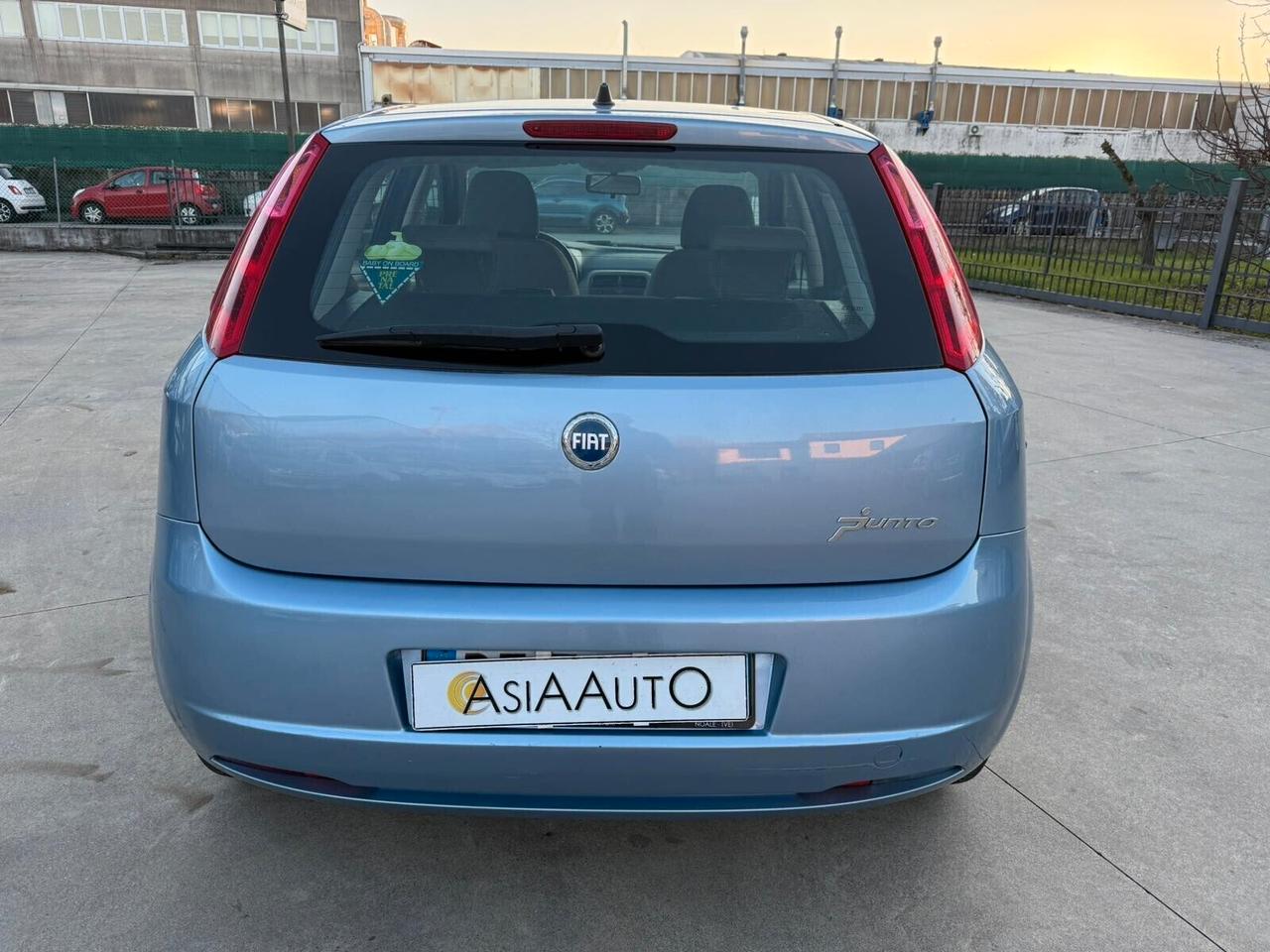 Fiat Grande Punto 5p 1.2 65cv 68.000 KM
