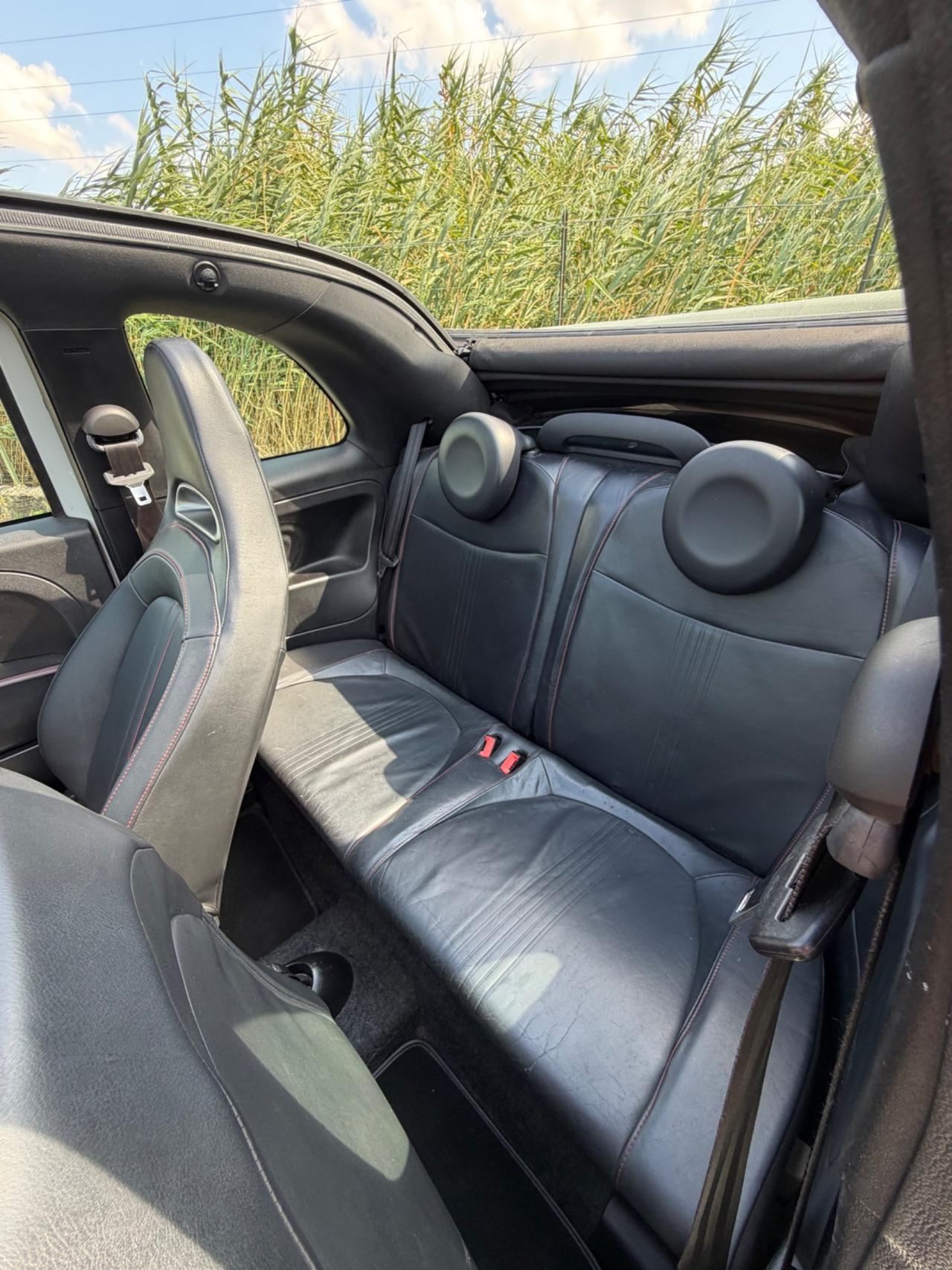 Abarth 500 C 1.4 Turbo T-Jet MTA Bicolore