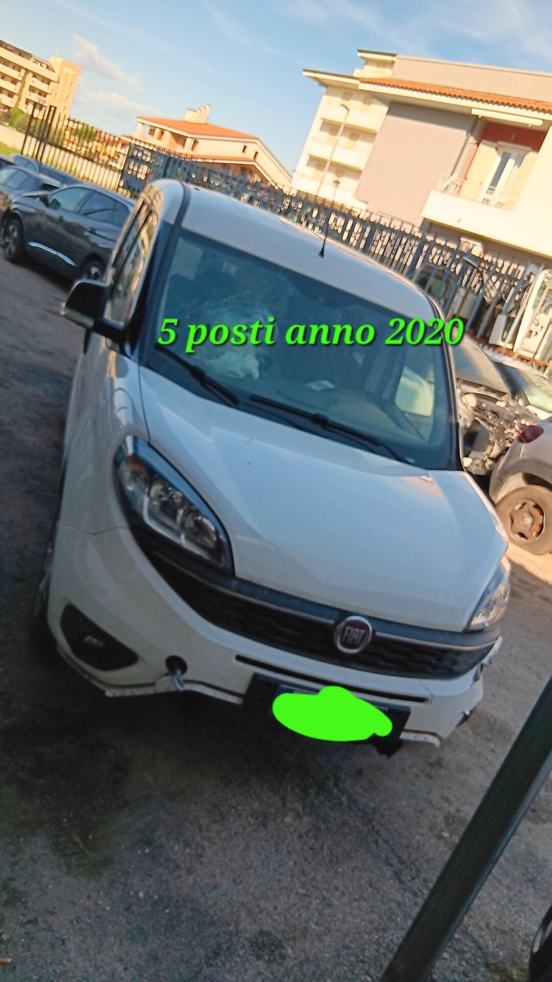 Fiat Doblo 5 posti incidentata sinistrata mondialcars più iva