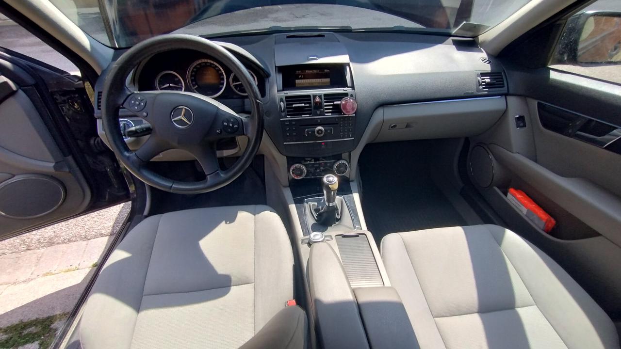 Mercedes-benz C 220 C 220 CDI BlueEFFICIENCY Avantgarde