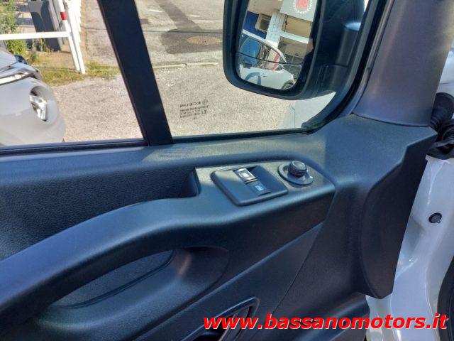RENAULT Trafic T27 1.6 dCi 120CV PC-TN Furgone Ice