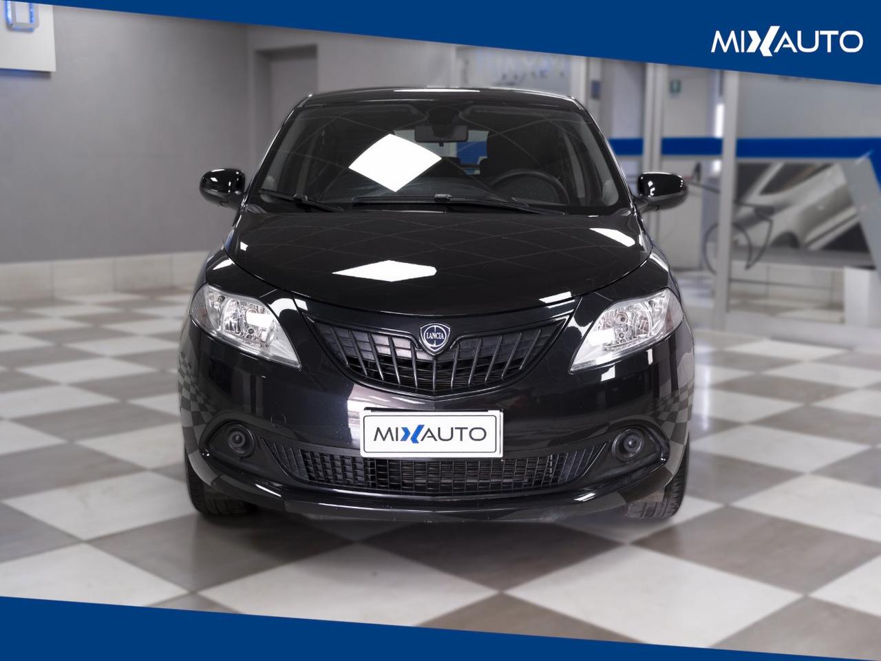 Lancia Ypsilon 1.0 Firefly Hybrid Silver 70CV 5 Porte
