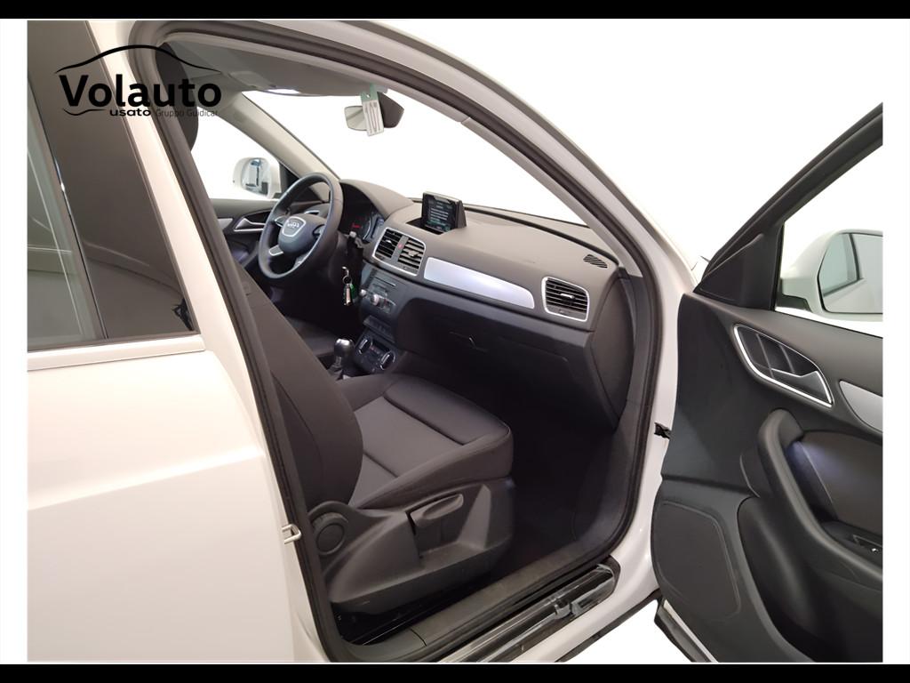 AUDI Q3 I 2015 - Q3 2.0 tdi Business 120cv s-tronic