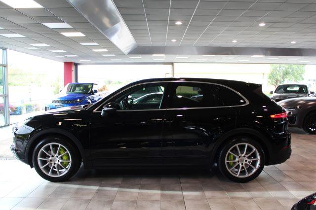 PORSCHE Cayenne 3.0 V6 E-Hybrid *UNIPROP*RADAR*