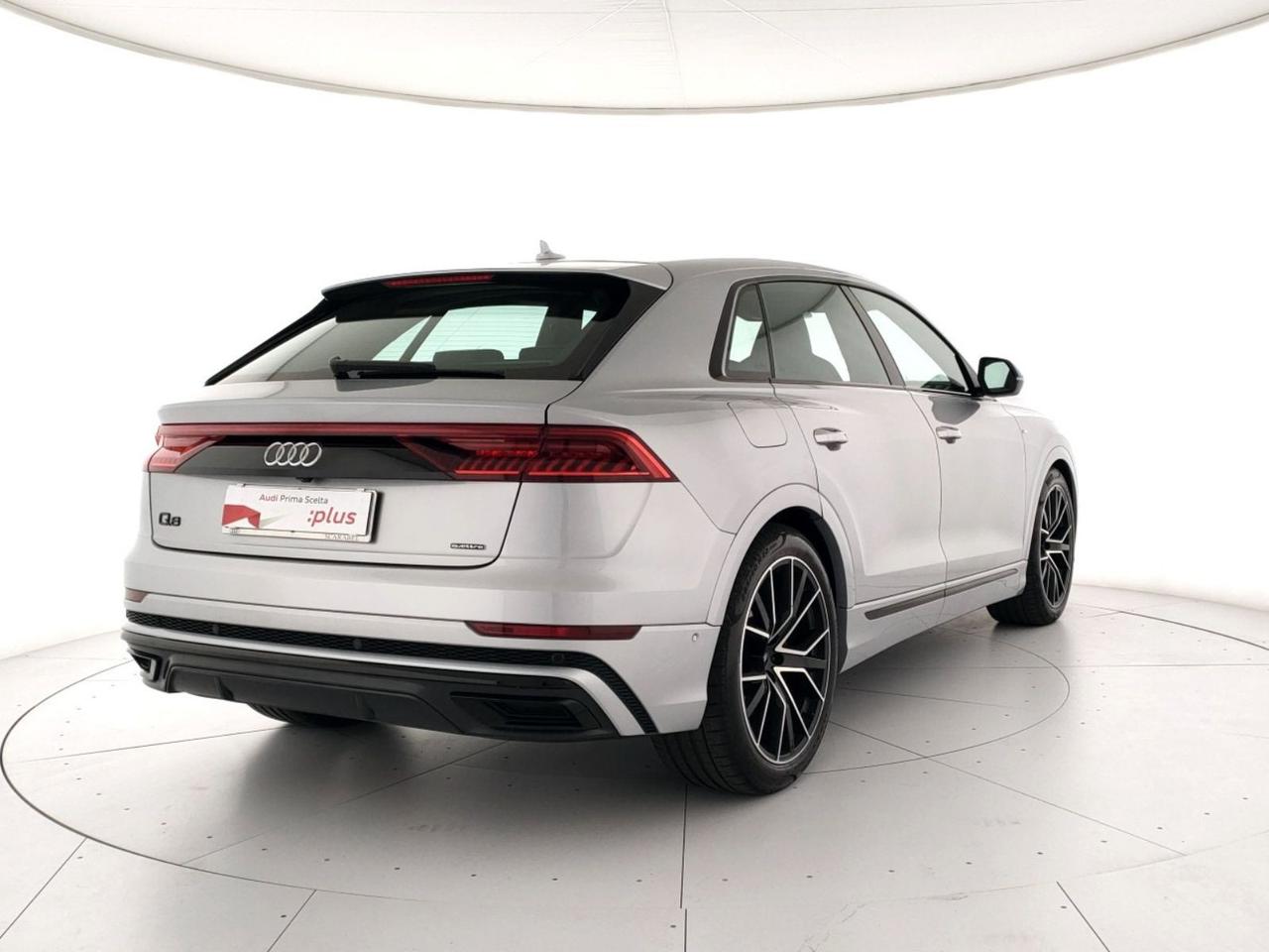 Audi Q8 60 3.0 tfsi e s line plus quattro tiptronic
