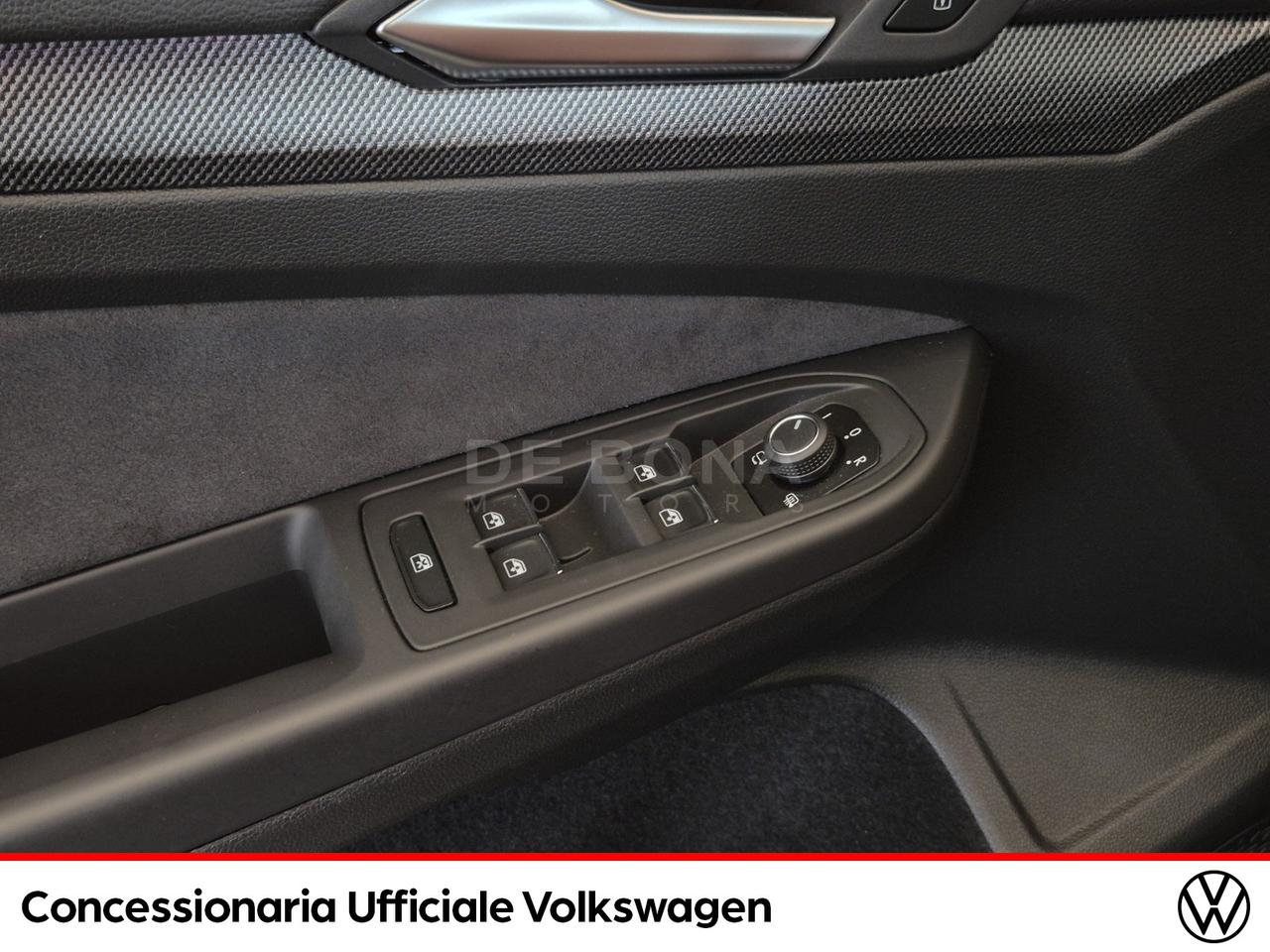 Volkswagen Golf 2.0 tdi r-line plus 150cv dsg