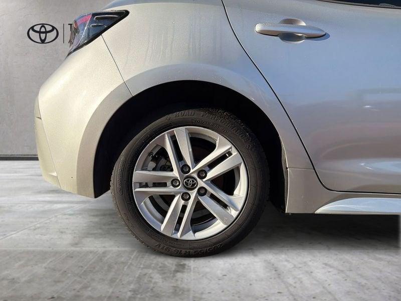 Toyota Corolla Corolla 1.8h Active cvt