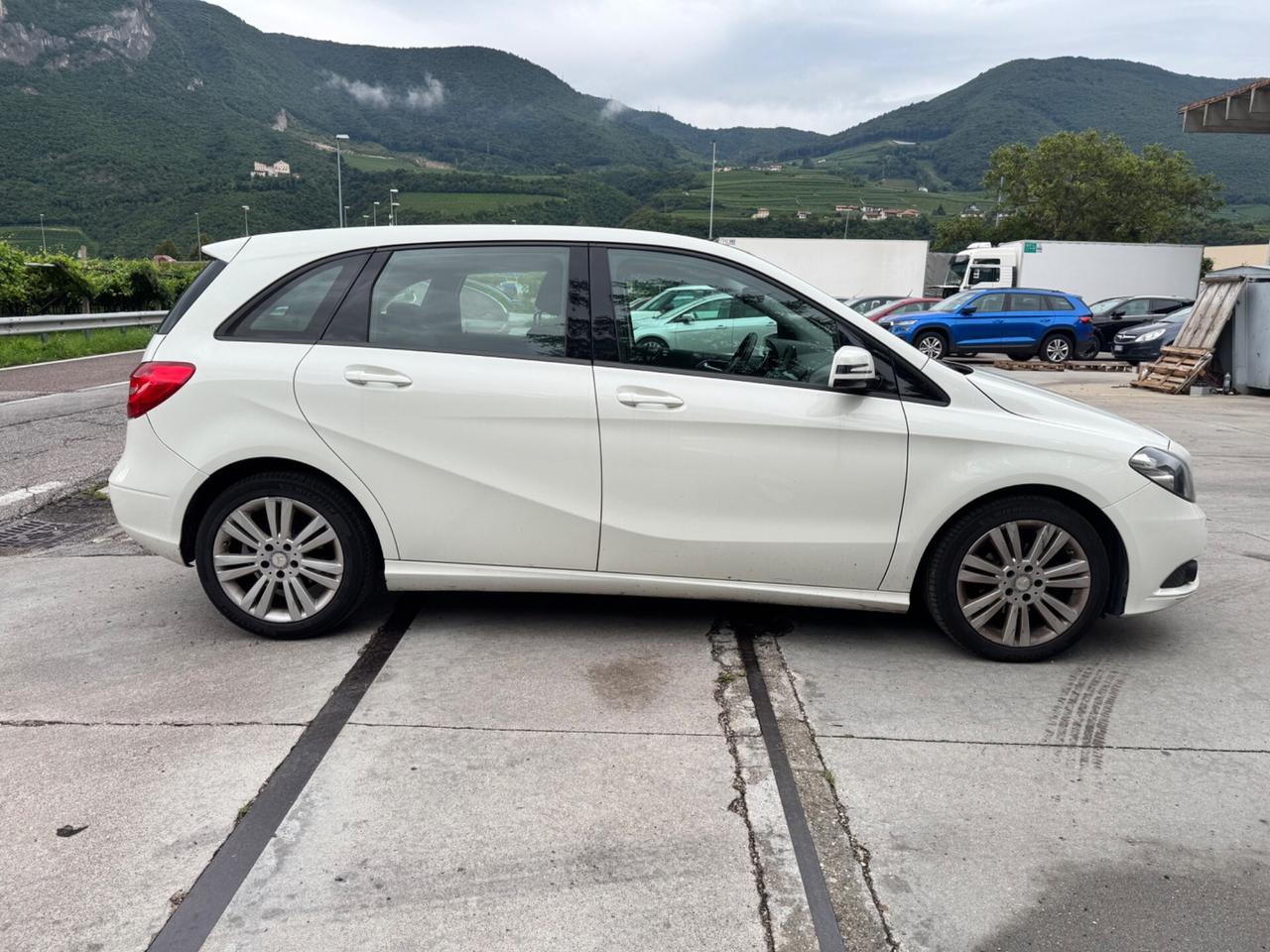Mercedes-benz B 180 CDI Automatic Executive