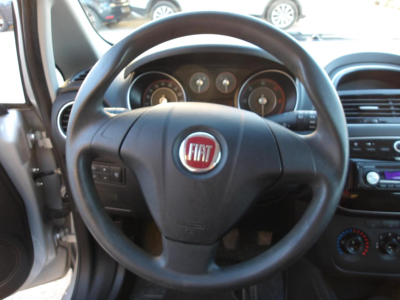 FIAT PUNTO 1.3 MJT II 75 CV 5 porte Street